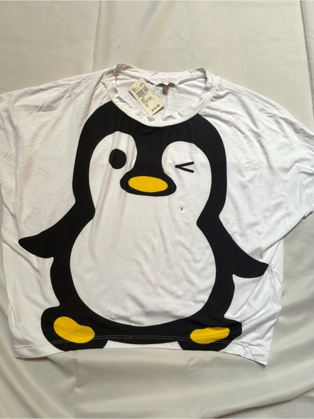 Delia’s Winking Penguin Cropped Graphic Tee Small NWT